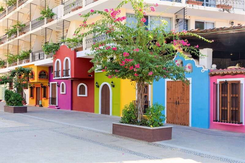 360 Puerto Vallarta City Tour with Lunch - Service Reality Check: When Pickup Matters