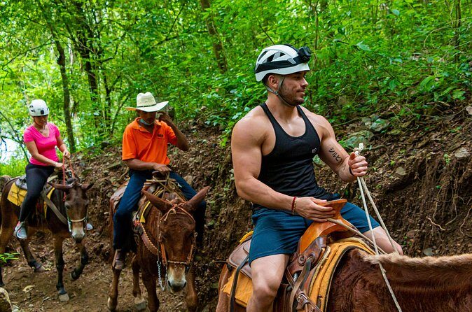 Combo ATV Jorullo Bridge + zip lines + mule ride - Guides and service: the part that makes or breaks adventure days