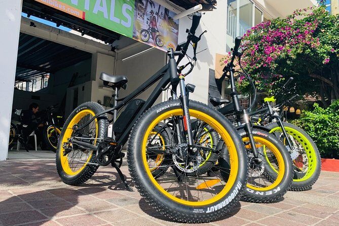 Mountain Tour Puerto Vallarta Electric Bikes - The Vallejo climb: workout level, road surfaces, and safety pace