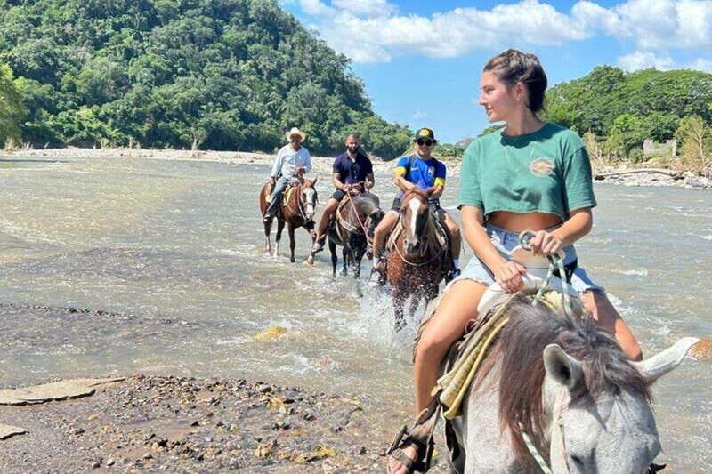 Puerto Vallarta: Horseback Riding, Lunch & Unlimited Drinks - Following the Mascota River for real mountain-and-village views