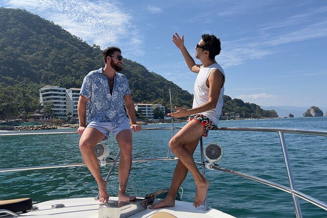 Puerto Vallarta: Private Swim & Snorkel Yacht Tour w/Open Bar - Los Arcos de Mismaloya snorkel: wildlife time with Captain Carlos