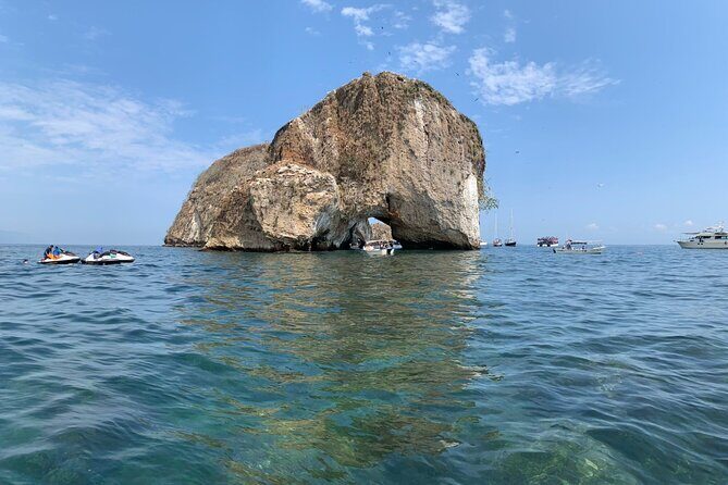 Puerto Vallarta snorkel tour at Los Arcos - Los Arcos snorkeling out of Marina Vallarta: what you’re really buying
