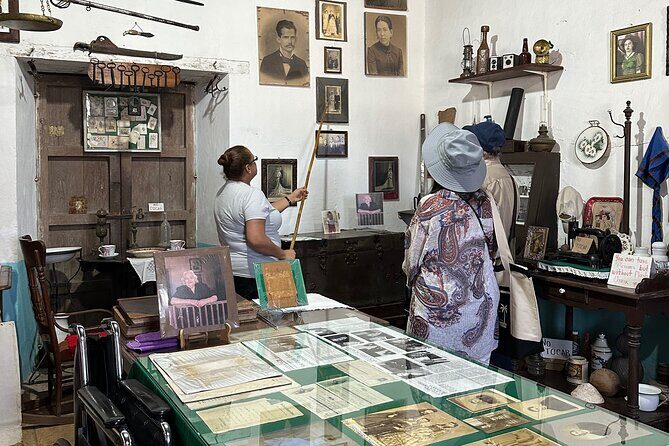 San Sebastián del Oeste Tour Coffee Tequila and Colonial Charm - Chocolate Factory Stop: A Short Sweet Interruption