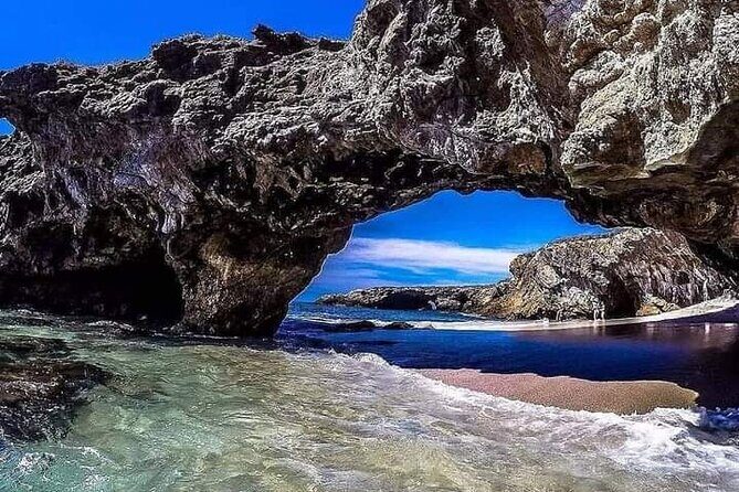 Snorkel & Playa nopalera • Small Group Tour • Punta Mita - Group Size and Pace: The Maximum of 8 Matters More Than You Think